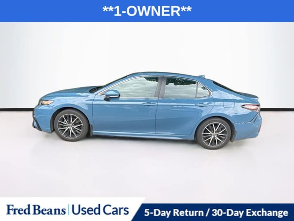 Used 2024 Toyota Camry Hybrid SE Sedan