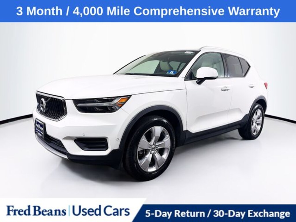 Certified 2019 Volvo XC40 T5 Momentum SUV
