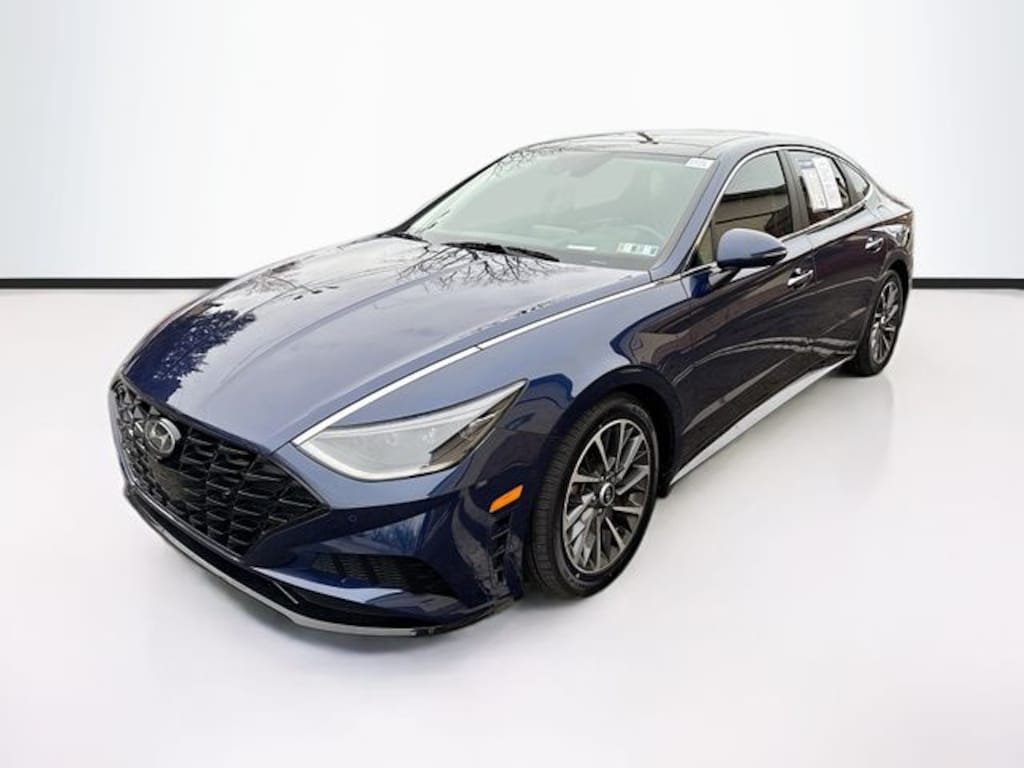 Certified 2022 Hyundai Sonata Limited Sedan