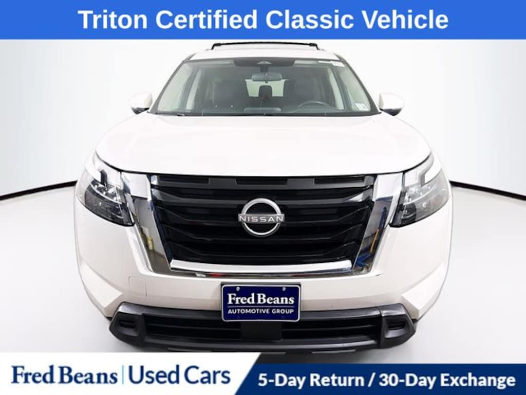 Used 2023 Nissan Pathfinder SV SUV