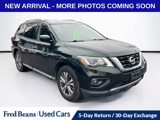 2019 Nissan Pathfinder SV