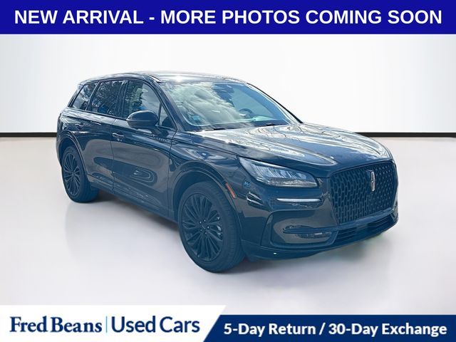 2023 Lincoln Corsair Base's photo