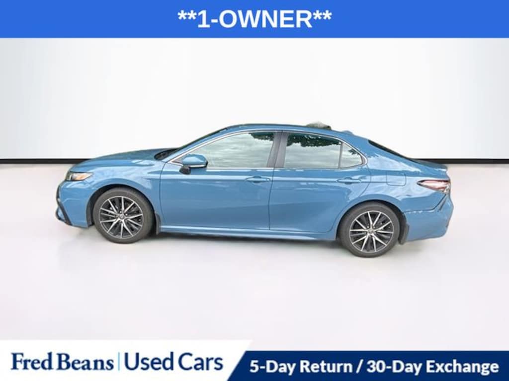 Used 2024 Toyota Camry Hybrid SE Sedan