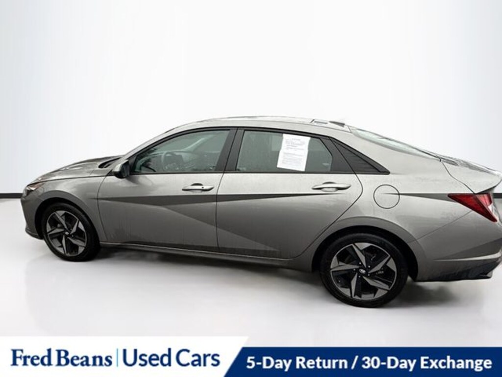 Used 2023 Hyundai Elantra SEL Sedan