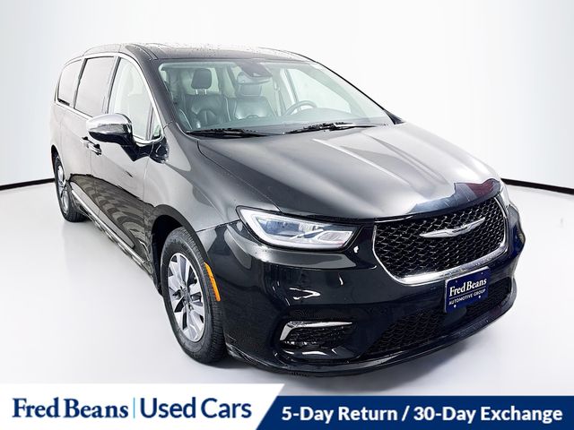 2023 Chrysler Pacifica Hybrid
