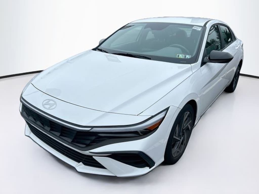 Certified 2025 Hyundai Elantra SEL Sport Sedan