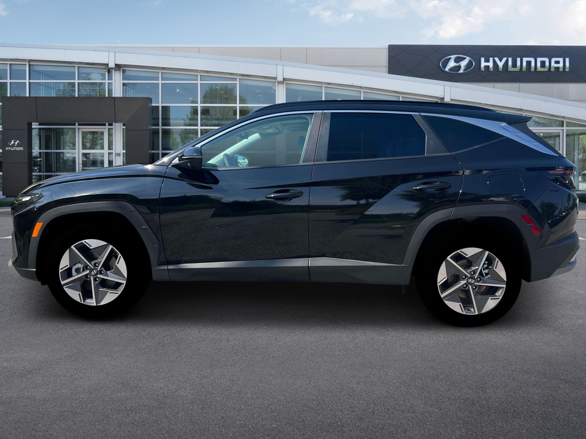 2025 Hyundai Tucson Hybrid SEL Convenience photo 3