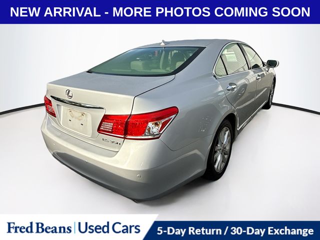 2012 Lexus ES 350 photo 3
