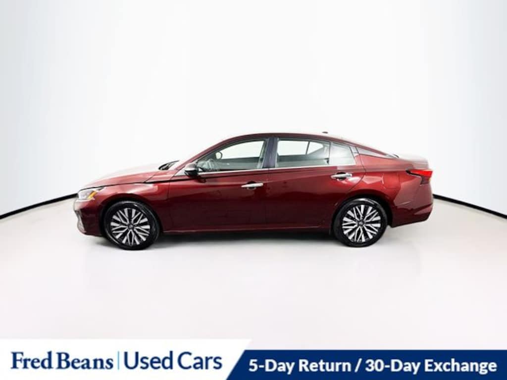 Certified 2024 Nissan Altima 2.5 SV Sedan