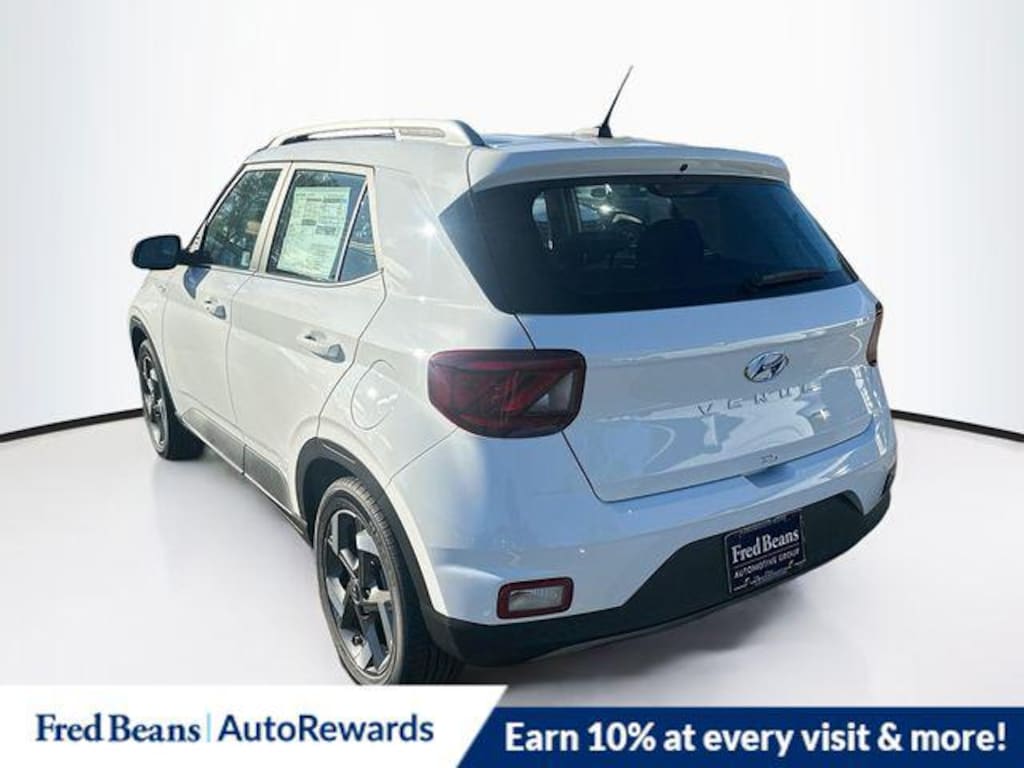 New 2026 Hyundai Venue SEL SUV