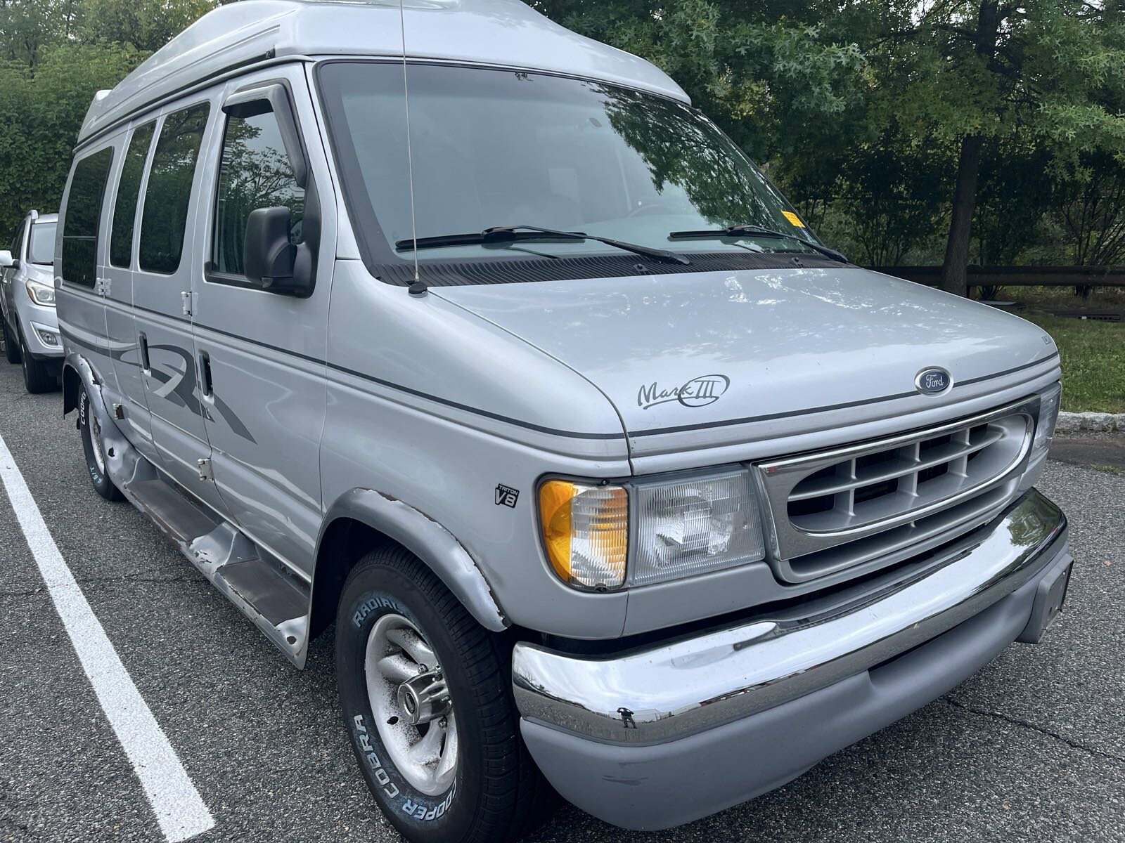 Used 2000 Ford Econoline Van Commercial with VIN 1FDRE14LXYHA60735 for sale in Flemington, NJ