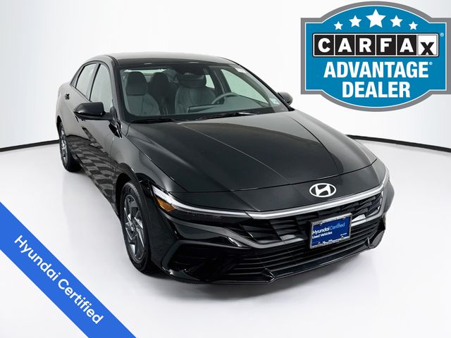  Hyundai Elantra Hybrid