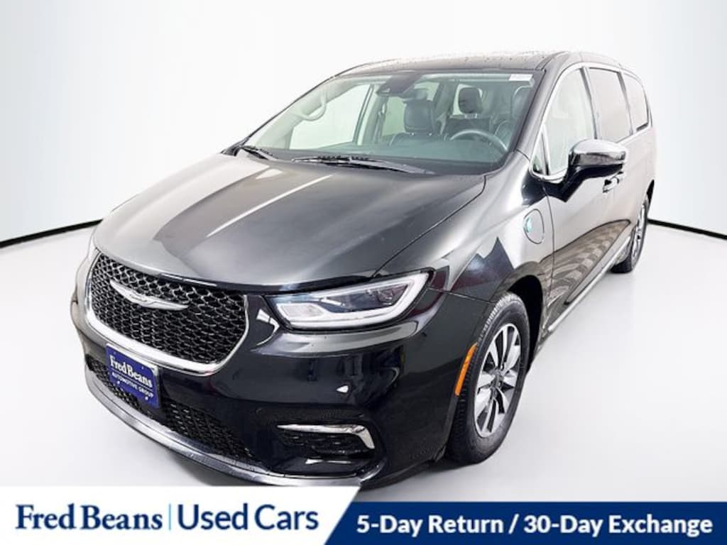 Certified 2023 Chrysler Pacifica Plug-In Hybrid Limited Van Passenger Van
