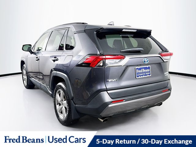 2021 Toyota RAV4 Hybrid Limited photo 2