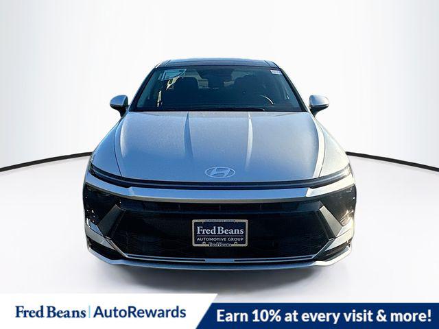 2026 Hyundai Sonata Hybrid SEL photo 2