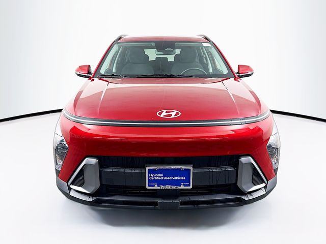 2025 Hyundai Kona SEL photo 2