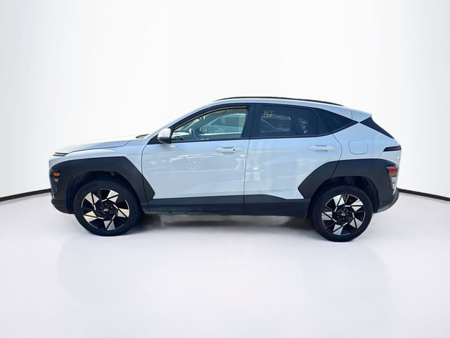 2025 Hyundai Kona SEL photo 3