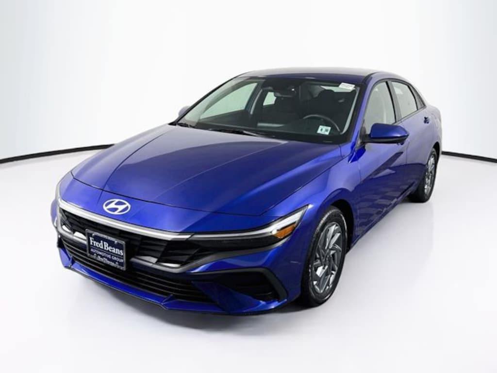 Certified 2025 Hyundai Elantra Hybrid Blue Sedan