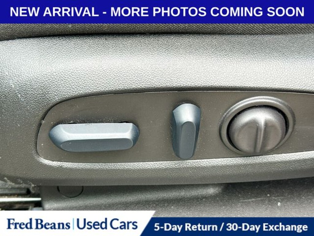 Used 2023 Chevrolet Traverse LT SUV