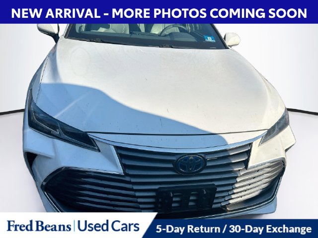 Used 2020 Toyota Avalon Hybrid Limited Sedan