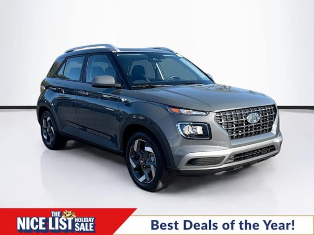 Used 2025 Hyundai Venue SEL SUV