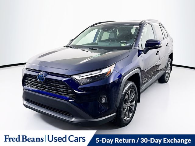 2022 Toyota RAV4 Hybrid XLE Premium photo 3