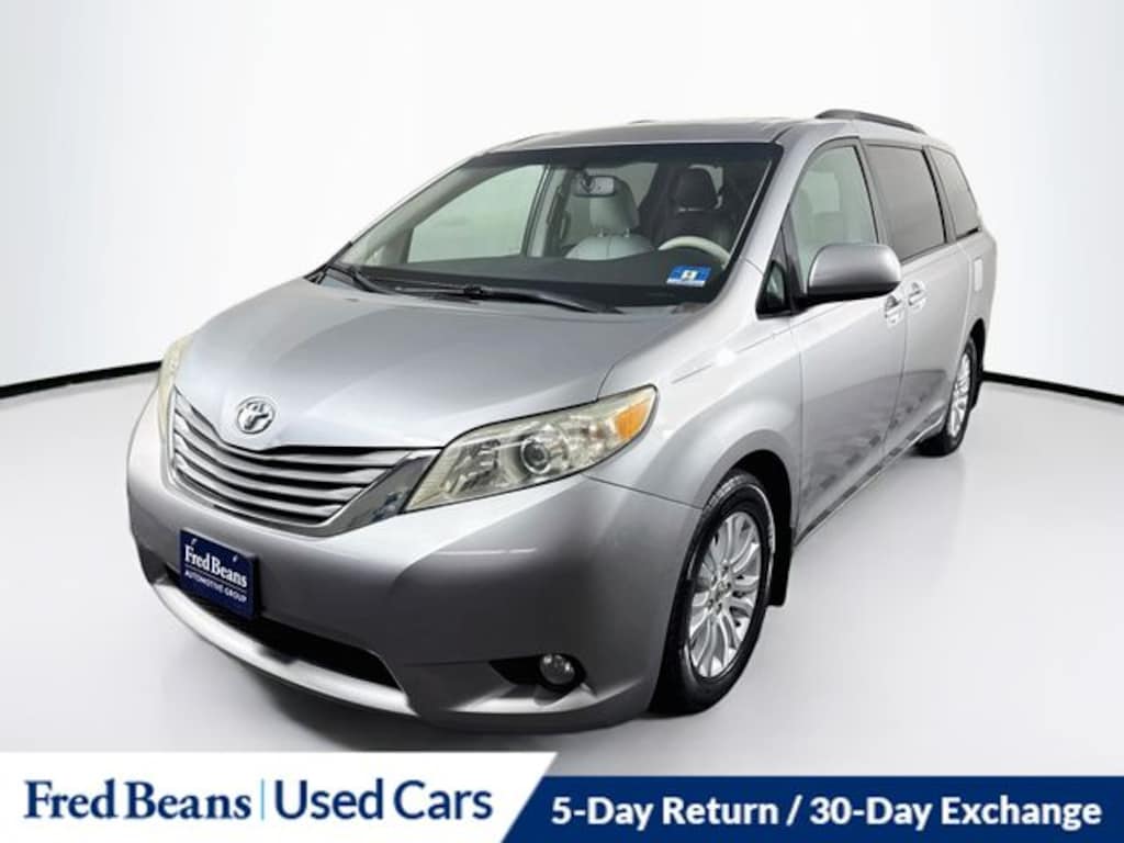 Used 2012 Toyota Sienna XLE Van