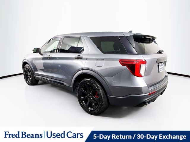2022 Ford Explorer ST photo 3