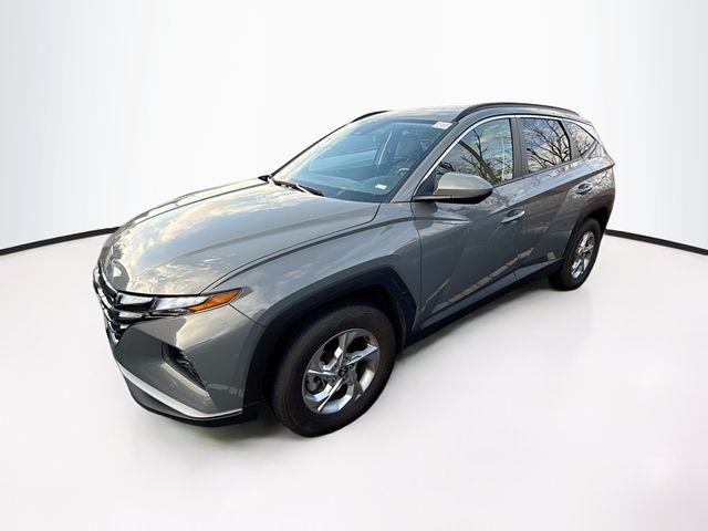 2024 Hyundai Tucson SEL photo 2