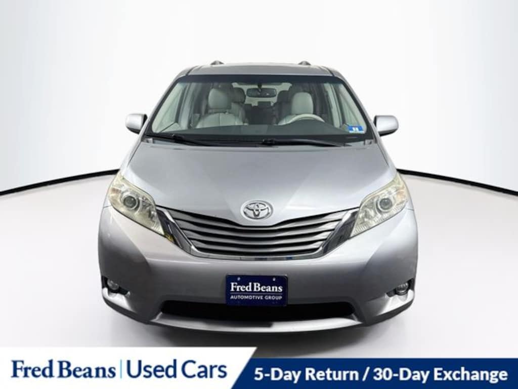 Used 2012 Toyota Sienna XLE Van