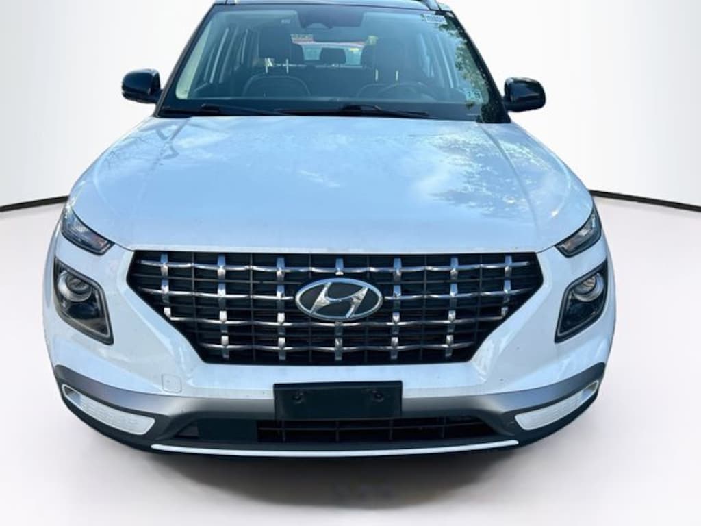 Certified 2024 Hyundai Venue Limited SUV