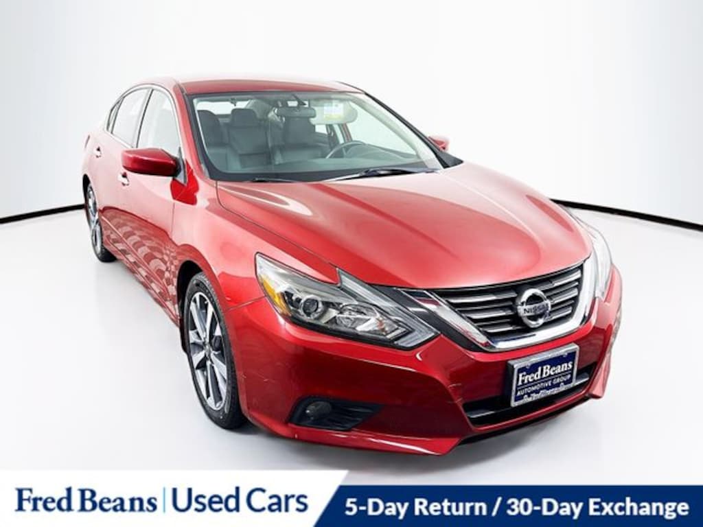 Used 2016 Nissan Altima 2.5 SR Sedan