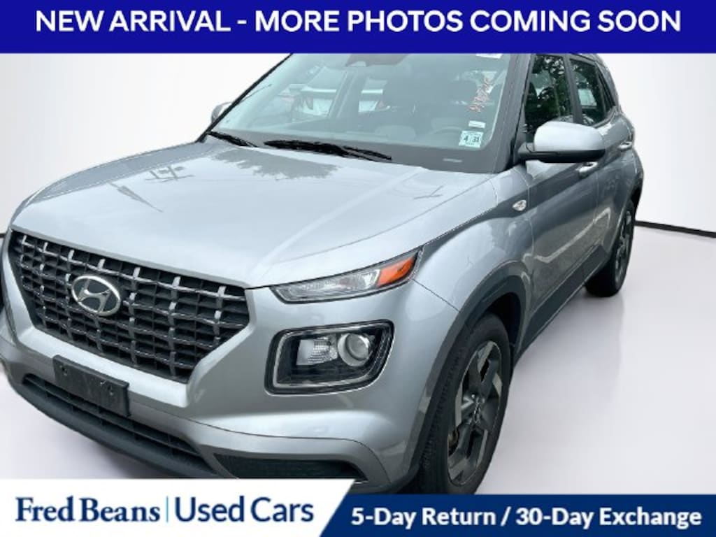 Used 2024 Hyundai Venue SEL SUV