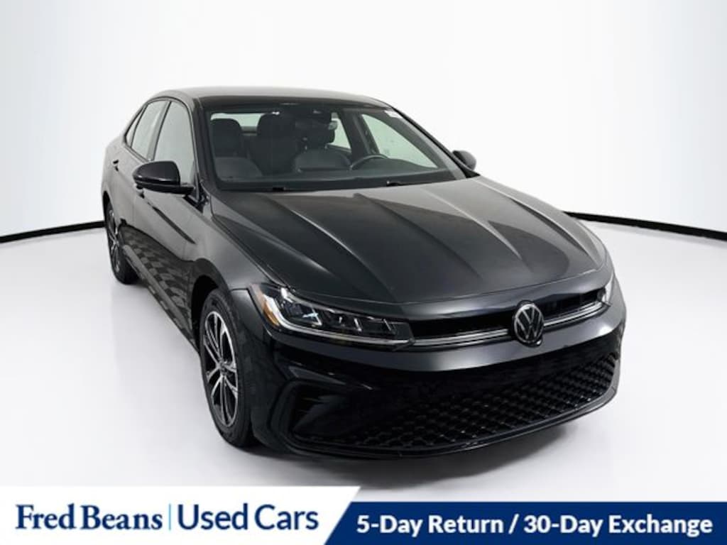 Certified 2025 Volkswagen Jetta 1.5T Sport Sedan