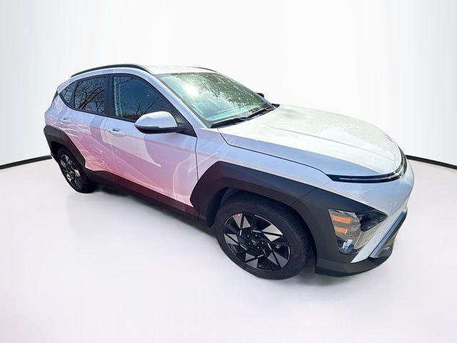 2025 Hyundai Kona SEL photo 3