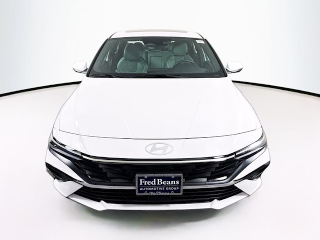 Certified 2025 Hyundai Elantra Hybrid Limited Sedan
