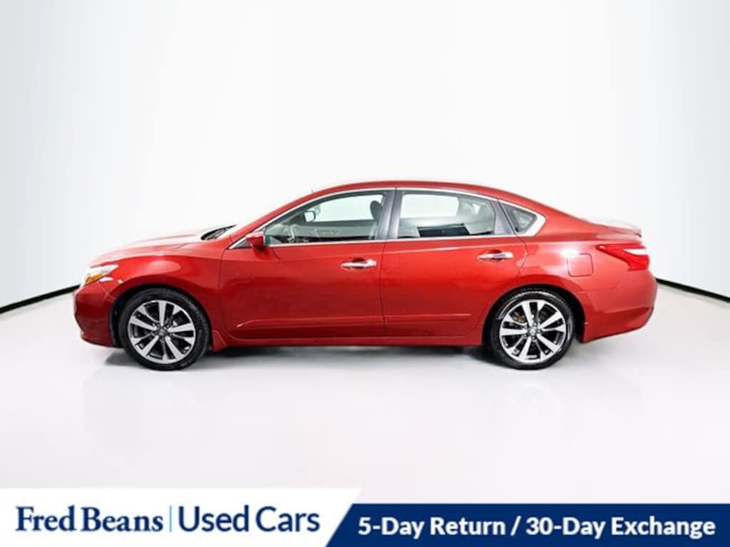 Used 2016 Nissan Altima 2.5 SR Sedan
