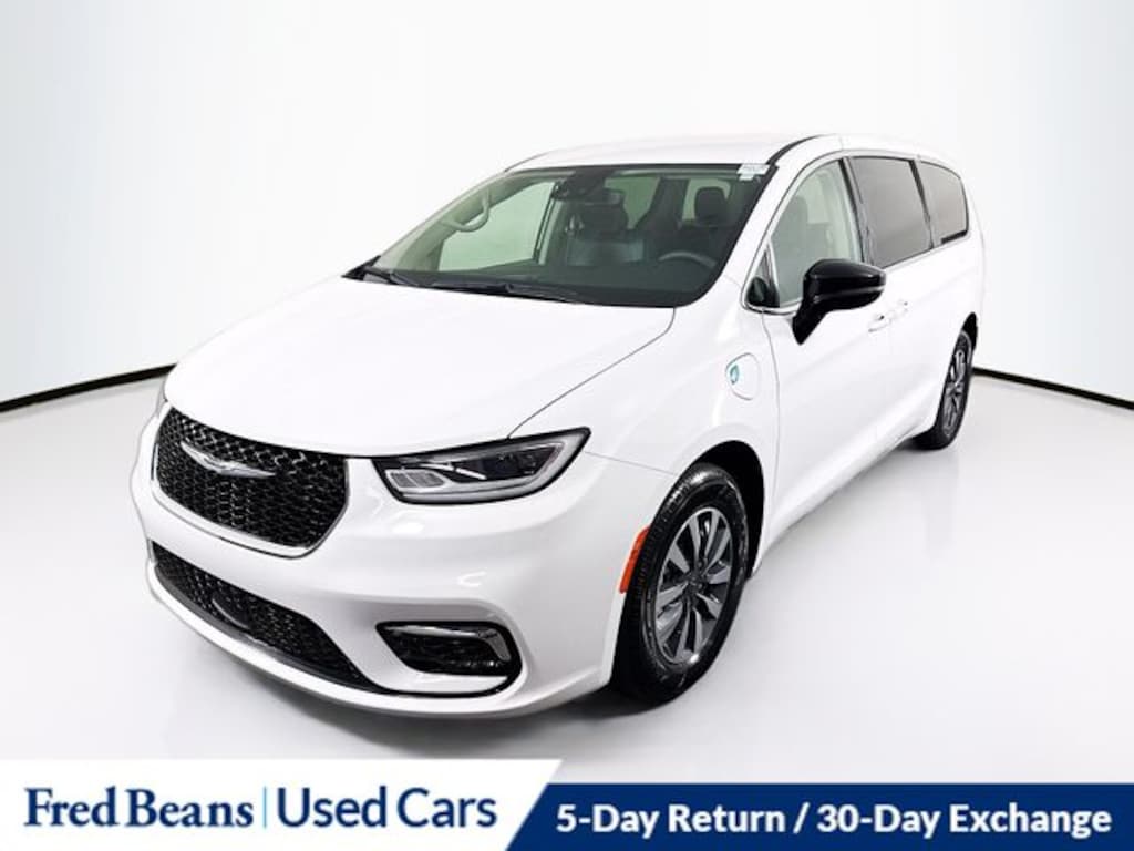 Certified 2024 Chrysler Pacifica Plug-In Hybrid Select Van Passenger Van