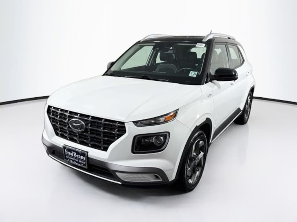 Certified 2024 Hyundai Venue Limited SUV