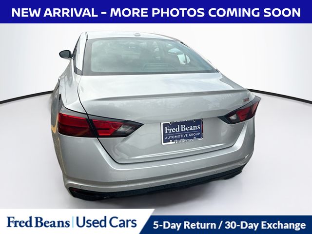 2024 Nissan Altima 2.5 SR photo 3