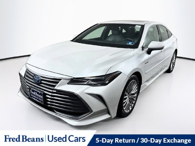 Used 2020 Toyota Avalon Hybrid Limited Sedan