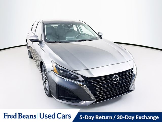 2023 Nissan Altima SV