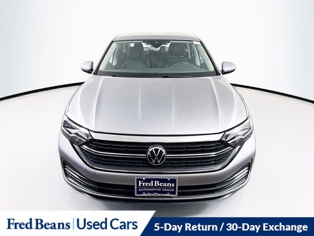 3VW5M7BU0RM012367