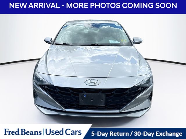 Used 2021 Hyundai Elantra SEL with VIN 5NPLM4AG0MH002392 for sale in Flemington, NJ