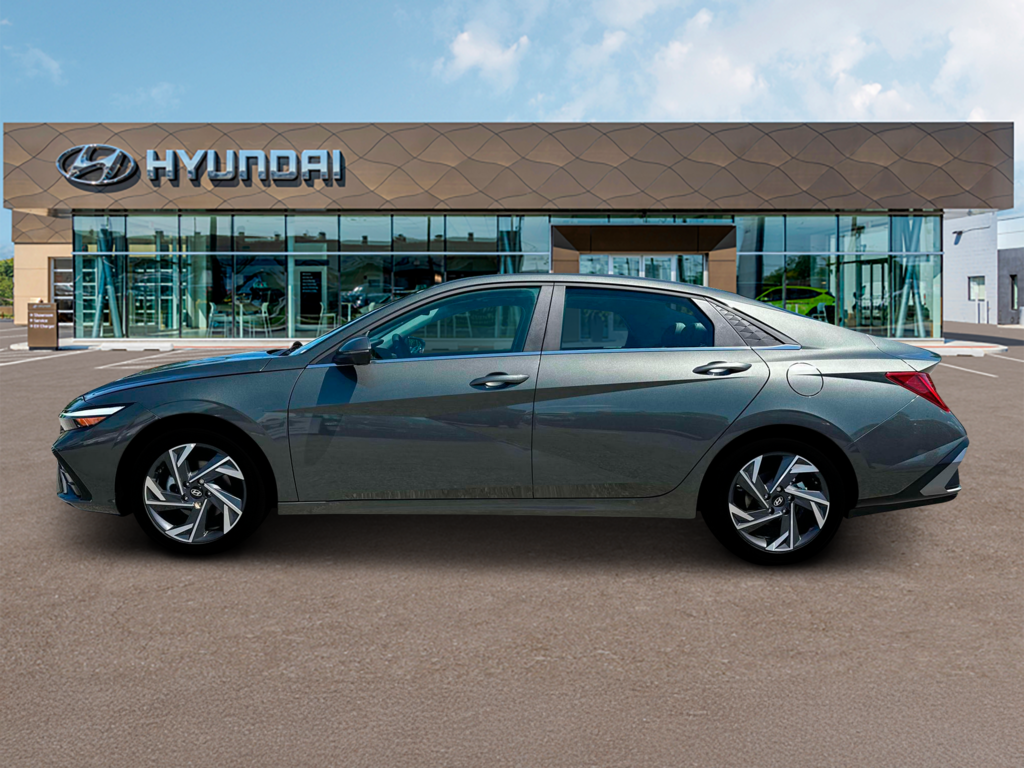New 2025 Hyundai Elantra Limited Sedan