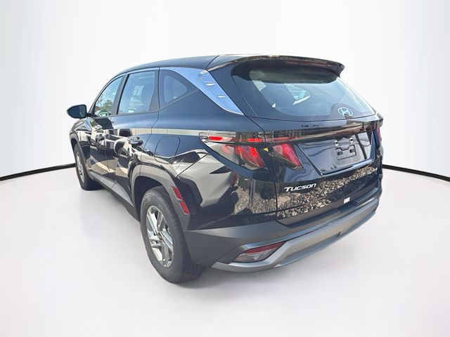 2025 Hyundai Tucson SE photo 2