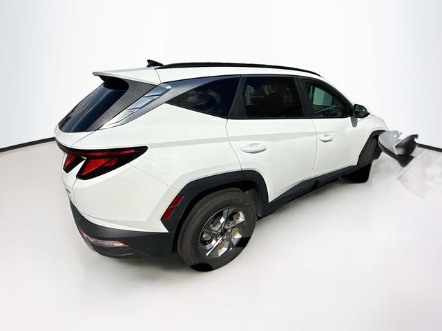 2024 Hyundai Tucson SEL photo 2