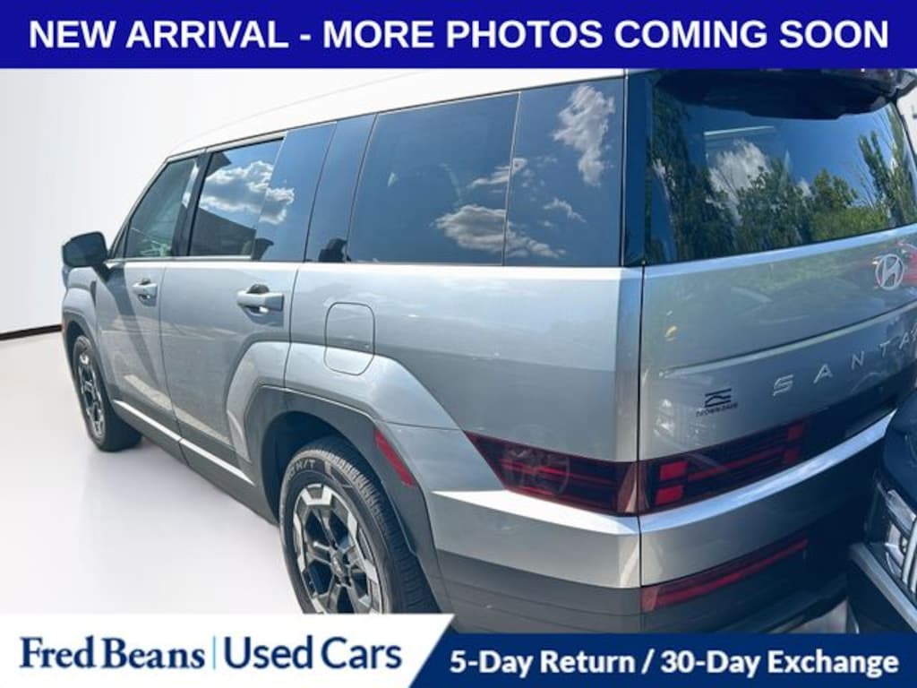 Used 2024 Hyundai Santa Fe SE SUV