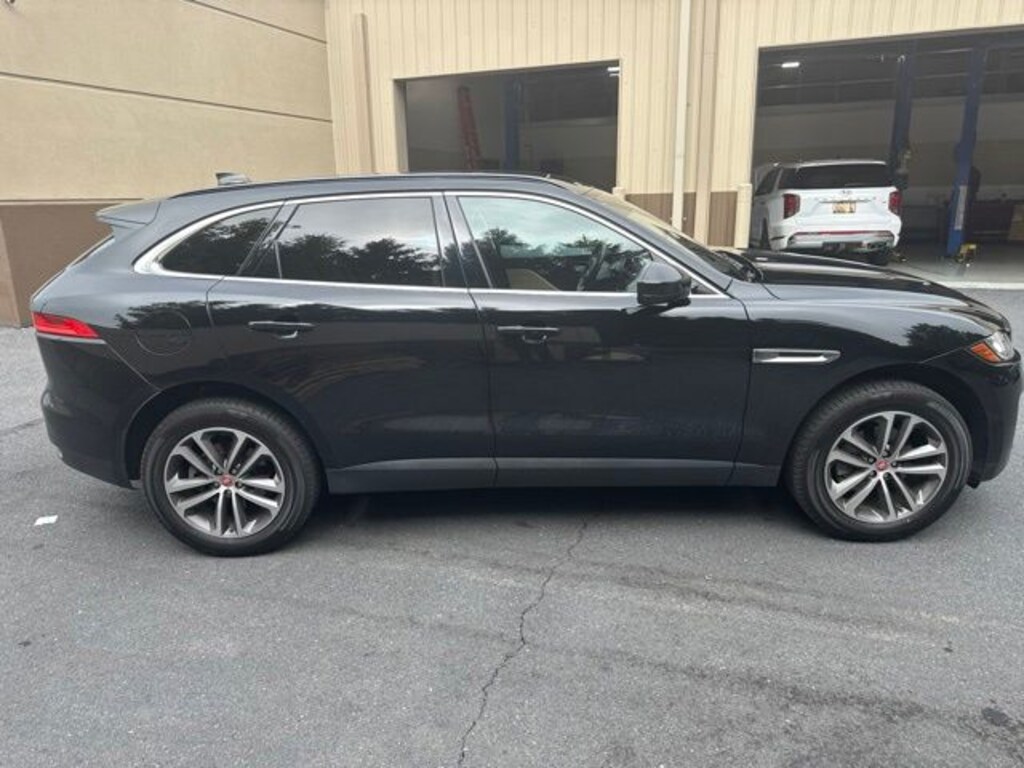 Certified 2020 Jaguar F-PACE 25t Premium SUV