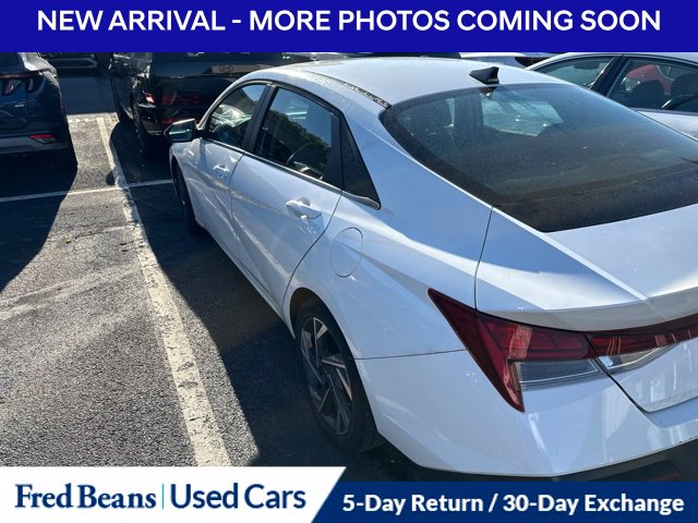 Certified 2024 Hyundai Elantra Hybrid Limited Sedan